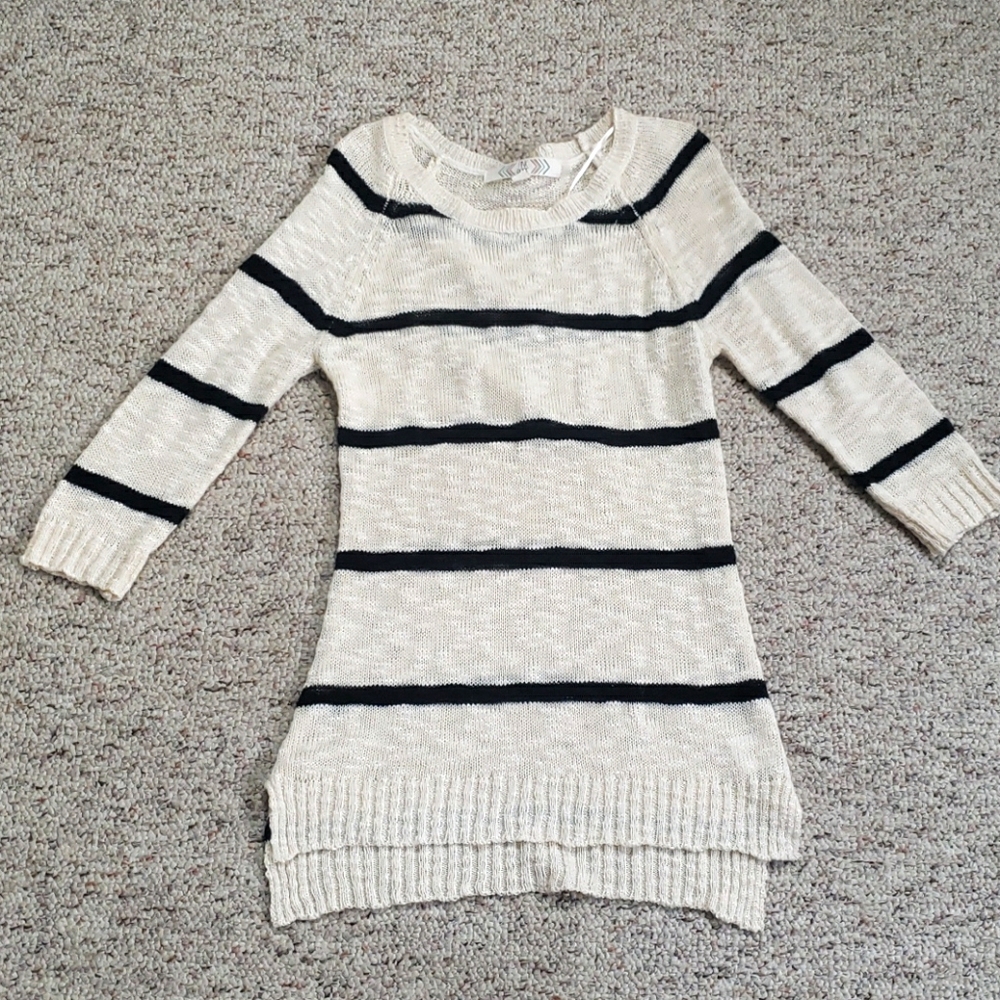 3/4 sleeve sweater